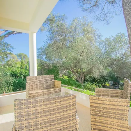 House 8 People Garden Close To The Sea St-raphael * Saint-Raphaël