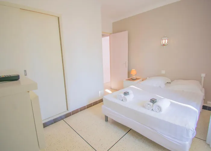 House 8 People Garden Close To The Sea St-raphael Ferienhaus *